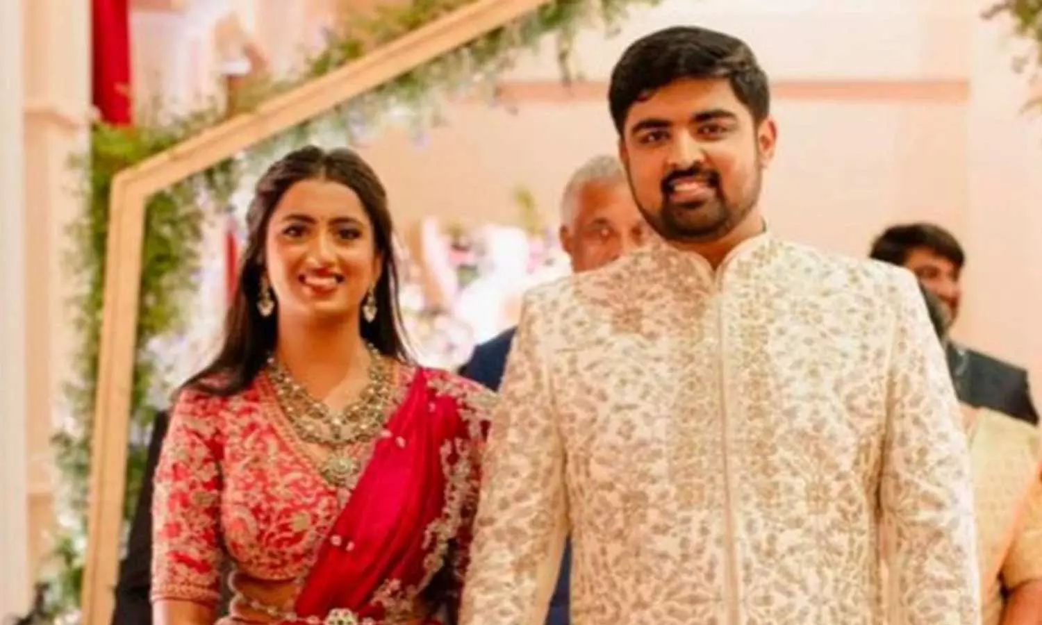 ഞാൻ എന്റെ ഭാര്യയെ കൊന്നത് നിനക്ക് വേണ്ടിയാണ്;കൊലയ്ക്ക് ശേഷം ഡോക്ടറുടെ സന്ദേശം കിട്ടിയത് അഞ്ച് വനിതകൾക്ക്