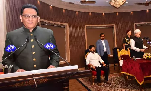 രേവന്ത് റെഡ്ഡി സർക്കാറിൽ മന്ത്രിയായി ചുമതലയേറ്റ അസ്ഹറുദ്ദീന് വകുപ്പുകളായി