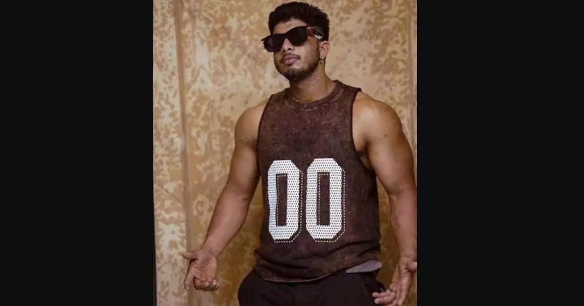 തൃശൂരിൽ ജിം ട്രെയിനർ വീട്ടിൽ  മരിച്ച നിലയിൽ