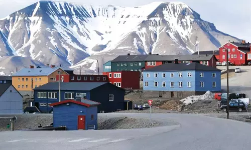 ഈ നാട്ടില്‍ ജനിക്കാനും മരിക്കാനും അനുമതിയില്ല!; കാരണമിതാണ്...