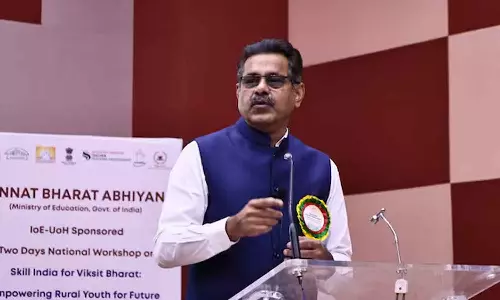 നല്ല റോഡുകൾ അപകടം വർധിപ്പിക്കും; തെലങ്കാന ബസ് അപകടത്തിൽ ബിജെപി എംപി