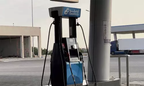 ക്യൂ പാലിക്കാത്തവർക്ക് ഇന്ധനമില്ല, ഗ്യാസ് സ്റ്റേഷനുകളിലും നിയമം നടപ്പാക്കി സൗദി