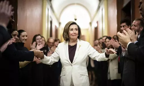 വിരമിക്കൽ പ്രഖ്യാപിച്ച് നാൻസി പെലോസി; യുഎസില് ഇനി മത്സരിക്കില്ല വിരമിക്കൽ പ്രഖ്യാപിച്ച് നാൻസി പെലോസി; യുഎസില് ഇനി മത്സരിക്കില്ല