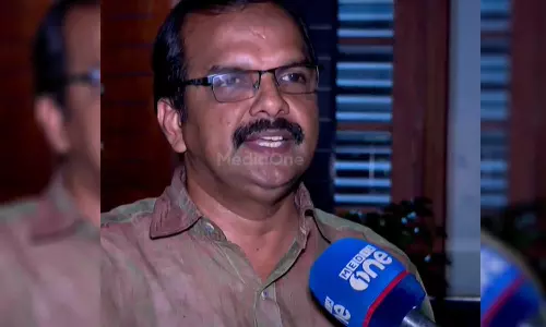 ബിഎൽഒമാരായി അധ്യാപകരെ നിയമിച്ചതിൽ ആശങ്ക; അധ്യാപകർ മാറി നിൽക്കുന്നത് വിദ്യാർത്ഥികളെ ദോഷകരമായി ബാധിക്കുമെന്ന് സംഘടനകൾ