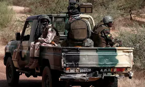 മാലിയിൽ അഞ്ച് ഇന്ത്യക്കാരെ തട്ടിക്കൊണ്ടുപോയി