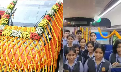 കുട്ടികളെ ഗണഗീതം പഠിപ്പിക്കുന്നതിൽ എന്താണ് തെറ്റ്, അവര്‍ പാടിയത് ദേശഭക്തി ഗാനം;സരസ്വതി വിദ്യാനികേതൻ സ്‌കൂൾ പ്രിൻസിപ്പൽ