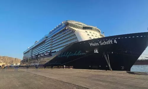 തണുപ്പിന് തുടക്കം, ഒമാനിൽ ക്രൂസ് കപ്പലുകൾ എത്തിതുടങ്ങി