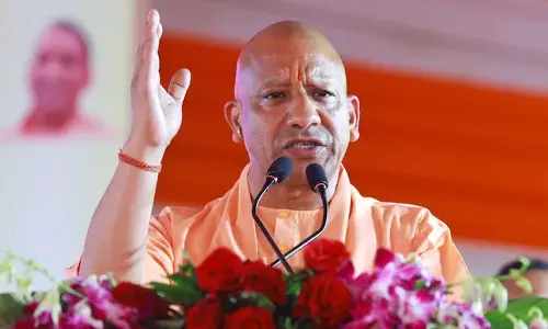 രാജ്യസ്നേഹം വളർത്തും; യുപിയിലെ എല്ലാ വിദ്യാഭ്യാസ സ്ഥാപനങ്ങളിലും വന്ദേമാതരം നിര്‍ബന്ധമാക്കുമെന്ന് യോഗി ആദിത്യനാഥ്