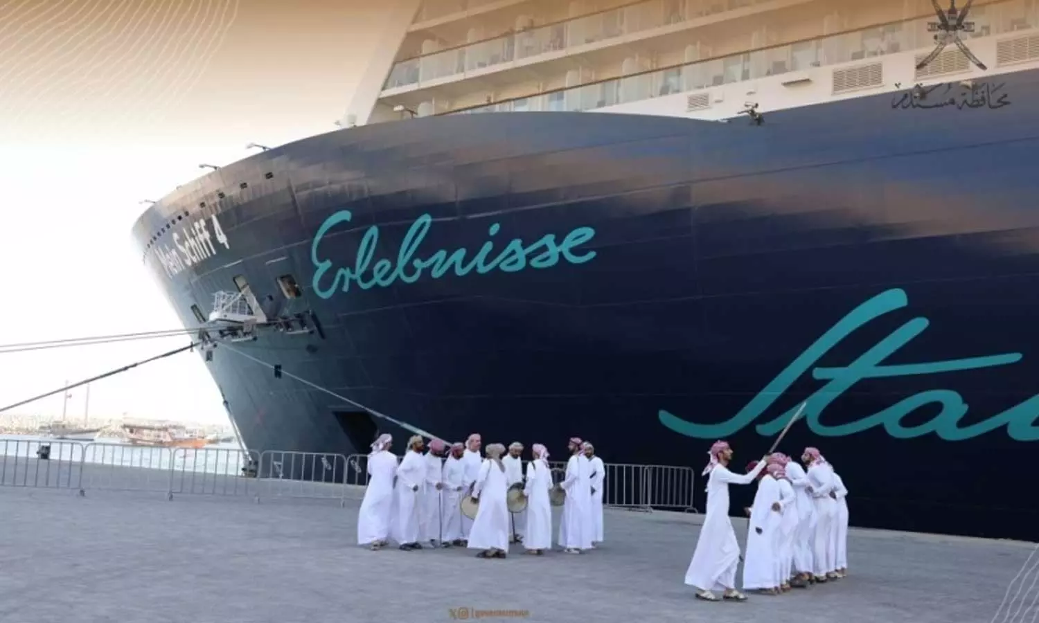 Oman cruise ship season begins; first ship with tourists arrives at Khasab port