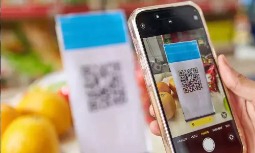 അച്ചടിച്ച നോട്ടുകളും എടിഎമ്മുകളും അപ്രത്യക്ഷമാകുന്നു, എല്ലായിടത്തും ക്യൂ ആർ കോഡ്; ലോകത്തിലെ ആദ്യത്തെ പണരഹിത രാജ്യത്തെക്കുറിച്ചറിയാം