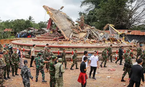 Thailand Suspends Cambodia Peace Deal