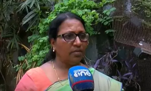 തിരുവനന്തപുരം കോര്‍പ്പറേഷനില്‍ സിപിഎം-ബിജെപി ഡീൽ; ആരോപണവുമായി ചെമ്പഴന്തി ലോക്കല്‍ കമ്മിറ്റി അംഗം ആനി അശോകൻ