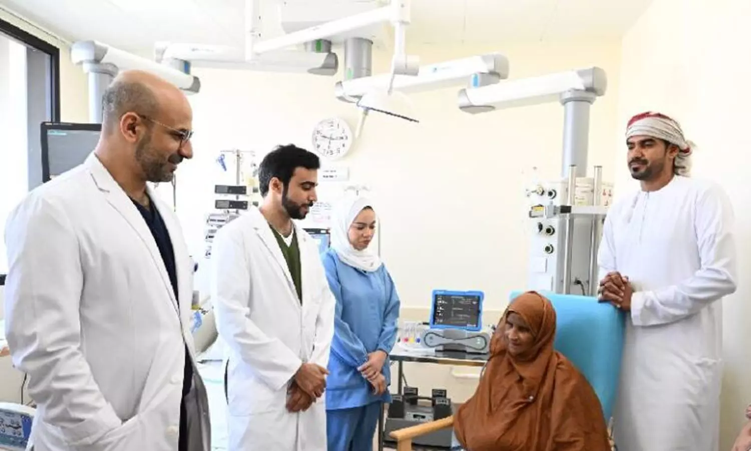 ഇത് ചരിത്രം! ഒമാനിൽ ആദ്യമായി കൃത്രിമ ഹൃദയം വെച്ചുപിടിപ്പിച്ചു