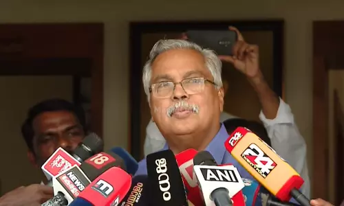 ശിവൻകുട്ടിയെ എന്തെങ്കിലും പഠിപ്പിക്കാൻ ഞാനളല്ല; പിഎം ശ്രീയിൽ മറുപടിയുമായി ബിനോയ് വിശ്വം