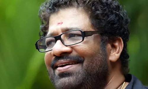 തദ്ദേശ തെരഞ്ഞെടുപ്പ്: കോഴിക്കോട് കോർപറേഷൻ കോൺഗ്രസ് പാനലിനെ വി.എം വിനുവും, പി.എം നിയാസും നയിക്കും