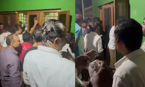 സീറ്റ് വിഭജനത്തിൽ തർക്കം; മലപ്പുറം വണ്ടൂരിൽ മുസ്ലിം ലീഗ് നേതാക്കളെ പൂട്ടിയിട്ടു സീറ്റ് വിഭജനത്തിൽ തർക്കം; മലപ്പുറം വണ്ടൂരിൽ മുസ്ലിം ലീഗ് നേതാക്കളെ പൂട്ടിയിട്ടു