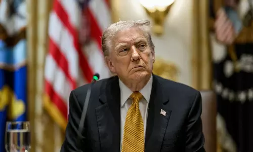 വിവാദ എഡിറ്റിങ്: ബിബിസിയില് നിന്നും അഞ്ച് ബില്യണ് ഡോളര് നഷ്ടപരിഹാരം ആവശ്യപ്പെടുമെന്ന് ട്രംപ് വിവാദ എഡിറ്റിങ്: ബിബിസിയില് നിന്നും അഞ്ച് ബില്യണ് ഡോളര് നഷ്ടപരിഹാരം ആവശ്യപ്പെടുമെന്ന് ട്രംപ്