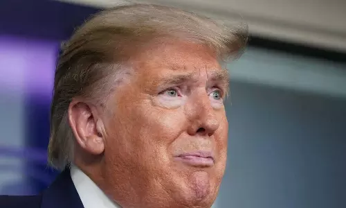 ട്രംപ് ഇന്ന് രാത്രി രാജിവെയ്ക്കുമോ? ഇ-മെയിൽ ചോർച്ചക്ക് പിന്നാലെ സമൂഹമാധ്യമങ്ങളിൽ പ്രചാരണം ശക്തം