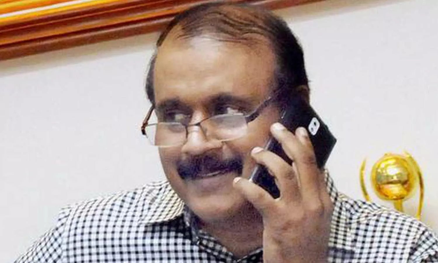 സീറ്റ് കിട്ടിയില്ല എന്നതിന്റെ പേരിൽ മരിക്കാൻ ശ്രമിക്കുന്നത് അപലപനീയം ; പ്രതികരണവുമായി ടി.പി സെൻകുമാർ സീറ്റ് കിട്ടിയില്ല എന്നതിന്റെ പേരിൽ മരിക്കാൻ ശ്രമിക്കുന്നത് അപലപനീയം ; പ്രതികരണവുമായി ടി.പി സെൻകുമാർ