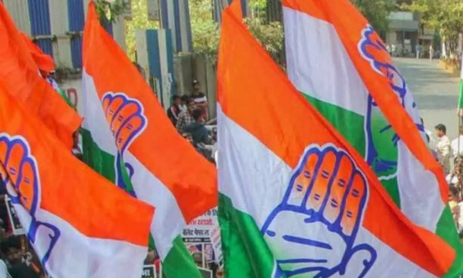 സ്ഥാനാർഥിയാക്കിയില്ല; കോൺഗ്രസ് ബൂത്ത് പ്രസിഡന്റ് ആത്മഹത്യക്ക് ശ്രമിച്ചു സ്ഥാനാർഥിയാക്കിയില്ല; കോൺഗ്രസ് ബൂത്ത് പ്രസിഡന്റ് ആത്മഹത്യക്ക് ശ്രമിച്ചു