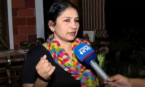 സൈബർ ആക്രമണത്തെ ഭയപ്പെടുന്നില്ല, സംഘ്പരിവാറിനെതിരെ ഇനിയും തുറന്നെഴുതും; നടി പി.എം ലാലി