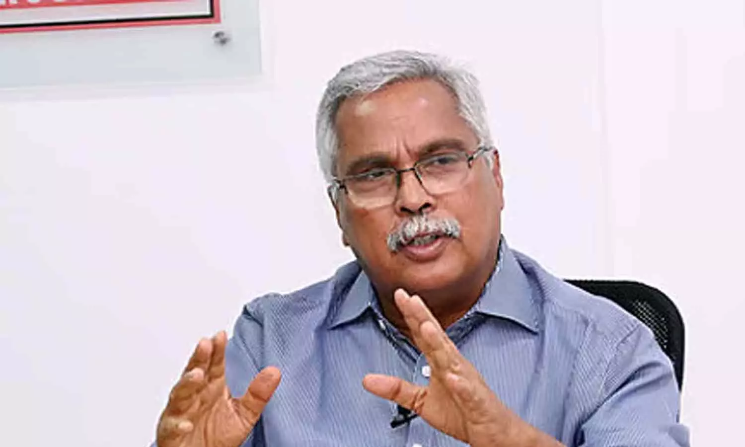  മനുഷ്യാവകാശങ്ങൾ സംരക്ഷിക്കപ്പെടണമെന്ന ഇടതുനയത്തിൽ നിന്ന് വ്യതിചലിക്കുന്ന ഉദ്യോഗസ്ഥരെ നയം പഠിപ്പിക്കണം  ; തടവുകാർക്ക് മർദനമേറ്റ സംഭവത്തിൽ രൂക്ഷ വിമർശനവുമായി ബിനോയ് വിശ്വം