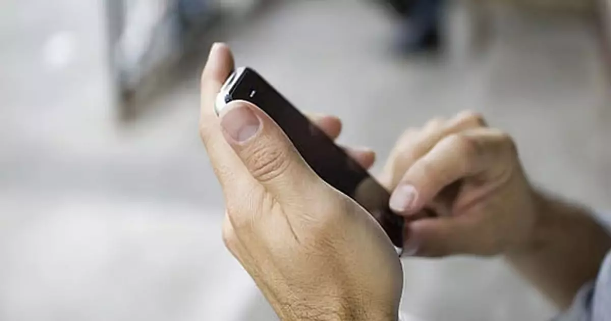 Free 10GB SIM for international travelers at Abu Dhabis Zayed Airport