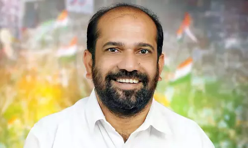 മുൻ എംഎൽഎ അനിൽ അക്കര തൃശൂർ അടാട്ട് പഞ്ചായത്തിൽ മത്സരിക്കും