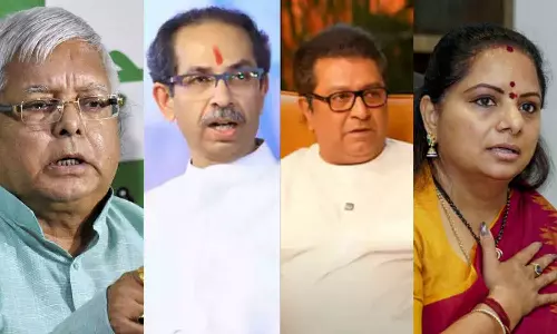 ഇവിടം അസ്വസ്ഥമാണ്: ലാലുപ്രസാദ് യാദവിലൊതുങ്ങില്ല, അടി നടക്കുന്ന രാഷ്ട്രീയ കുടുംബങ്ങൾ ഇന്ത്യയിൽ വേറെയുമുണ്ട്... ഇവിടം അസ്വസ്ഥമാണ്: ലാലുപ്രസാദ് യാദവിലൊതുങ്ങില്ല, അടി നടക്കുന്ന രാഷ്ട്രീയ കുടുംബങ്ങൾ ഇന്ത്യയിൽ വേറെയുമുണ്ട്...