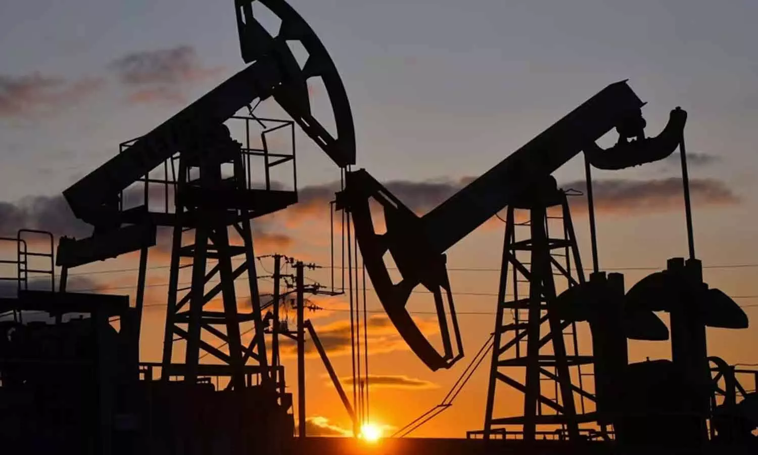 റഷ്യയിൽ നിന്ന് ക്രൂഡ് ഓയിൽ ഇറക്കുമതി ചെയുന്നത് നിർത്തി റിലയൻസ്