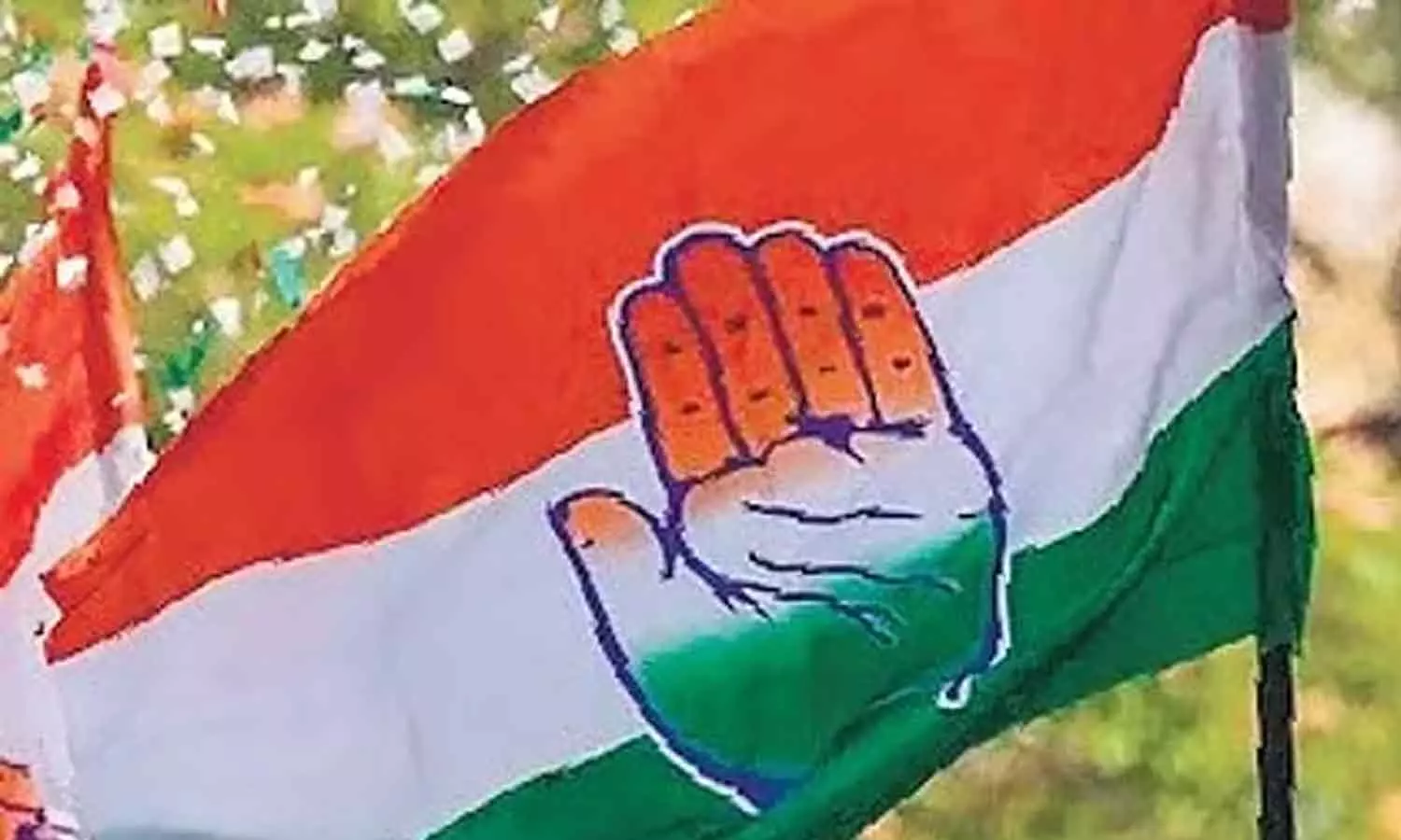 കാരശ്ശേരി ബ്ലോക്ക് ഡിവിഷനിൽ കോൺഗ്രസ് സ്ഥാനാർഥിക്കെതിരെ അഞ്ച് വിമതർ