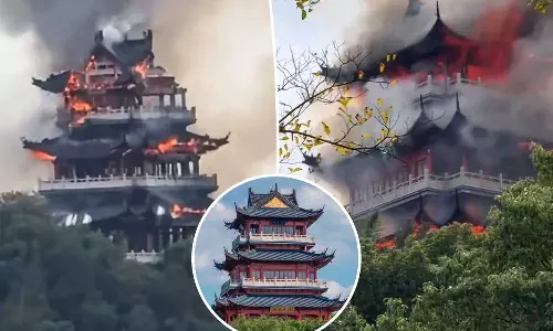 വിനോദ സഞ്ചാരിയുടെ അശ്രദ്ധ; ചൈനയിലെ പ്രശസ്തമായ ക്ഷേത്ര സമുച്ചയം മുഴുവൻ കത്തി നശിച്ചു