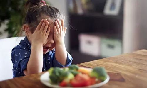 കുട്ടിക്ക് രോഗപ്രതിരോധ ശേഷി കുറവാണോ?;  നിർബന്ധമായും നൽകേണ്ട അഞ്ചു ഭക്ഷണങ്ങളിതാ...