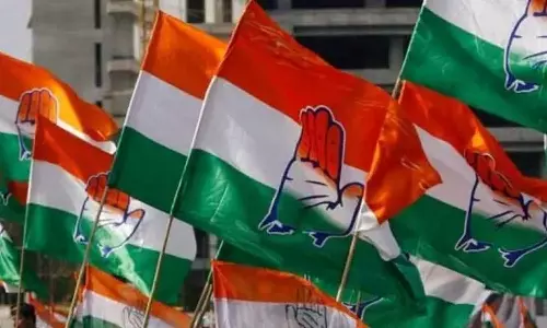 അപേക്ഷയില്‍ പിഴവ്, കണ്ണൂരിൽ യുഡിഎഫ് സ്ഥാനാര്‍ഥികളുടെ പത്രിക തള്ളി