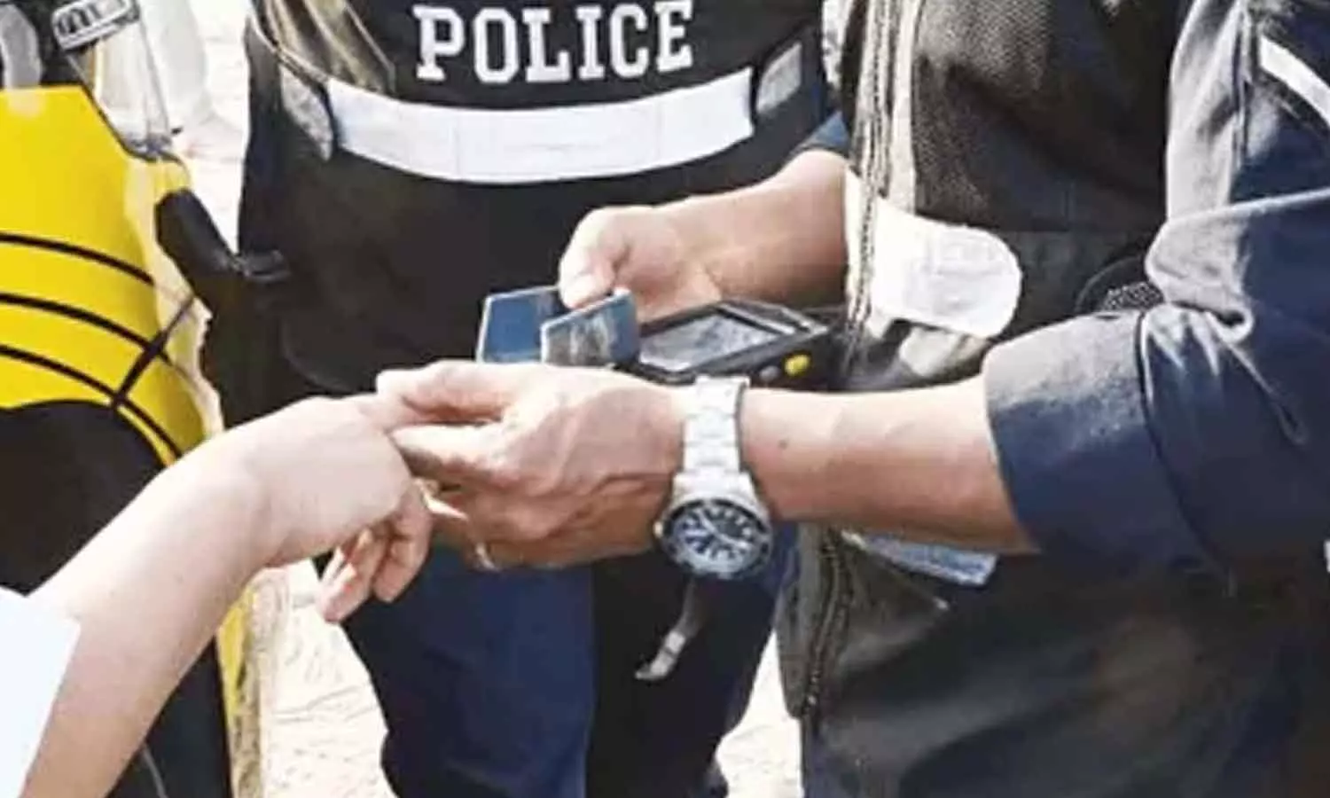 Kuwaits New Residency Regulations Specify Grounds for Expat Deportation