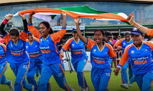 പ്രഥമ വനിത ബ്ലൈൻഡ് ടി20 ലോകകപ്പ് കിരീടം ഇന്ത്യക്ക്; ഫൈനലിൽ നേപ്പാളിനെയാണ് തോല്പിച്ചത് പ്രഥമ വനിത ബ്ലൈൻഡ് ടി20 ലോകകപ്പ് കിരീടം ഇന്ത്യക്ക്; ഫൈനലിൽ നേപ്പാളിനെയാണ് തോല്പിച്ചത്