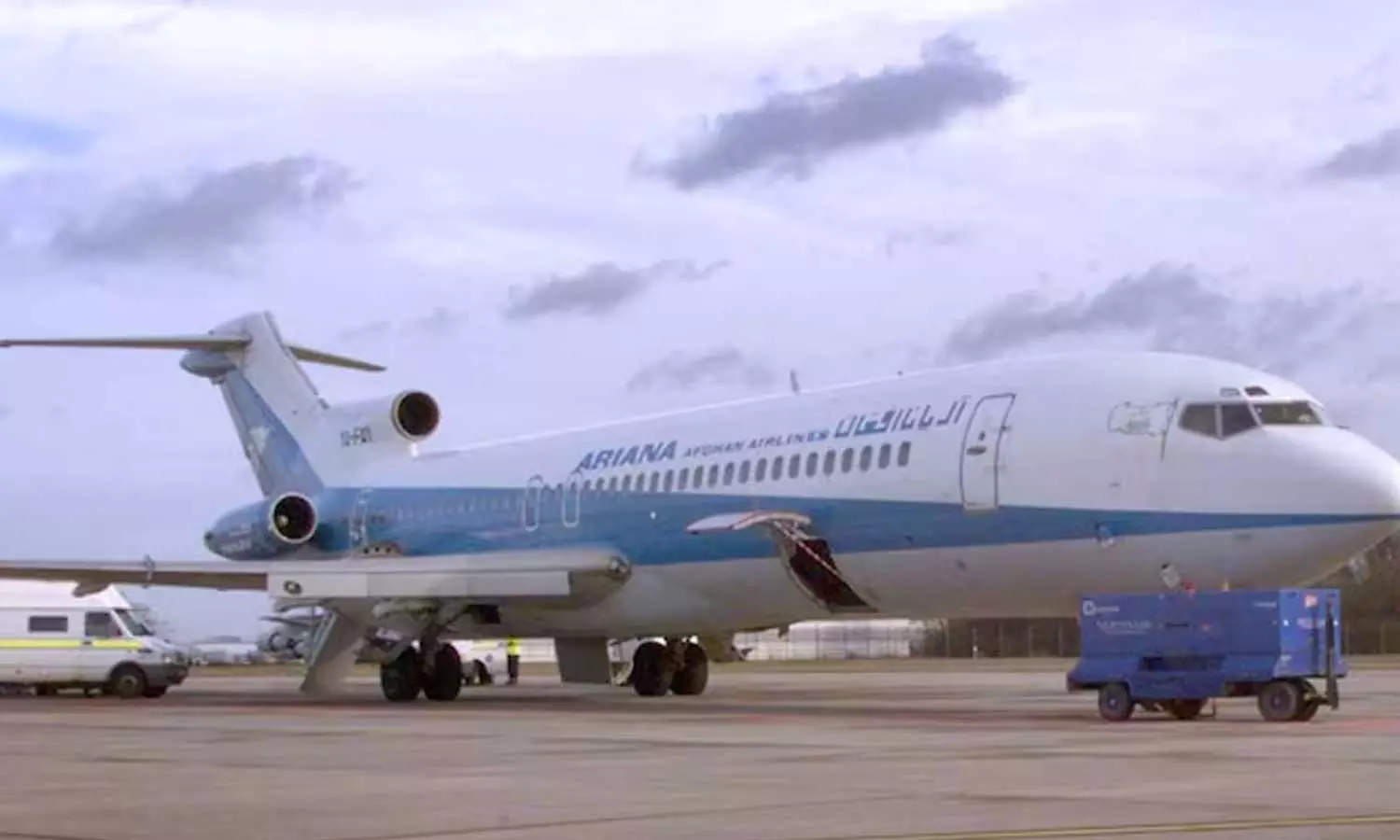 ഡൽഹി വിമാനത്താവളത്തിൽ ടേക്ക് ഓഫിനുള്ള റൺവേയിൽ വിമാനം ലാൻഡ് ചെയ്തു; ഒഴിവായത് വന് ദുരന്തം ഡൽഹി വിമാനത്താവളത്തിൽ ടേക്ക് ഓഫിനുള്ള റൺവേയിൽ വിമാനം ലാൻഡ് ചെയ്തു; ഒഴിവായത് വന് ദുരന്തം