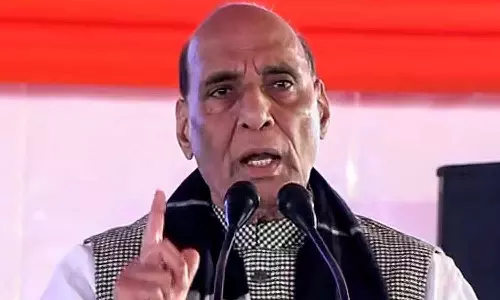 സിന്ധ് വീണ്ടും ഇന്ത്യയിലേക്ക് തിരിച്ചെത്തിയേക്കും, അതിർത്തികൾ മാറിയേക്കാം: പ്രതിരോധമന്ത്രി രാജ്നാഥ് സിങ് സിന്ധ് വീണ്ടും ഇന്ത്യയിലേക്ക് തിരിച്ചെത്തിയേക്കും, അതിർത്തികൾ മാറിയേക്കാം: പ്രതിരോധമന്ത്രി രാജ്നാഥ് സിങ്