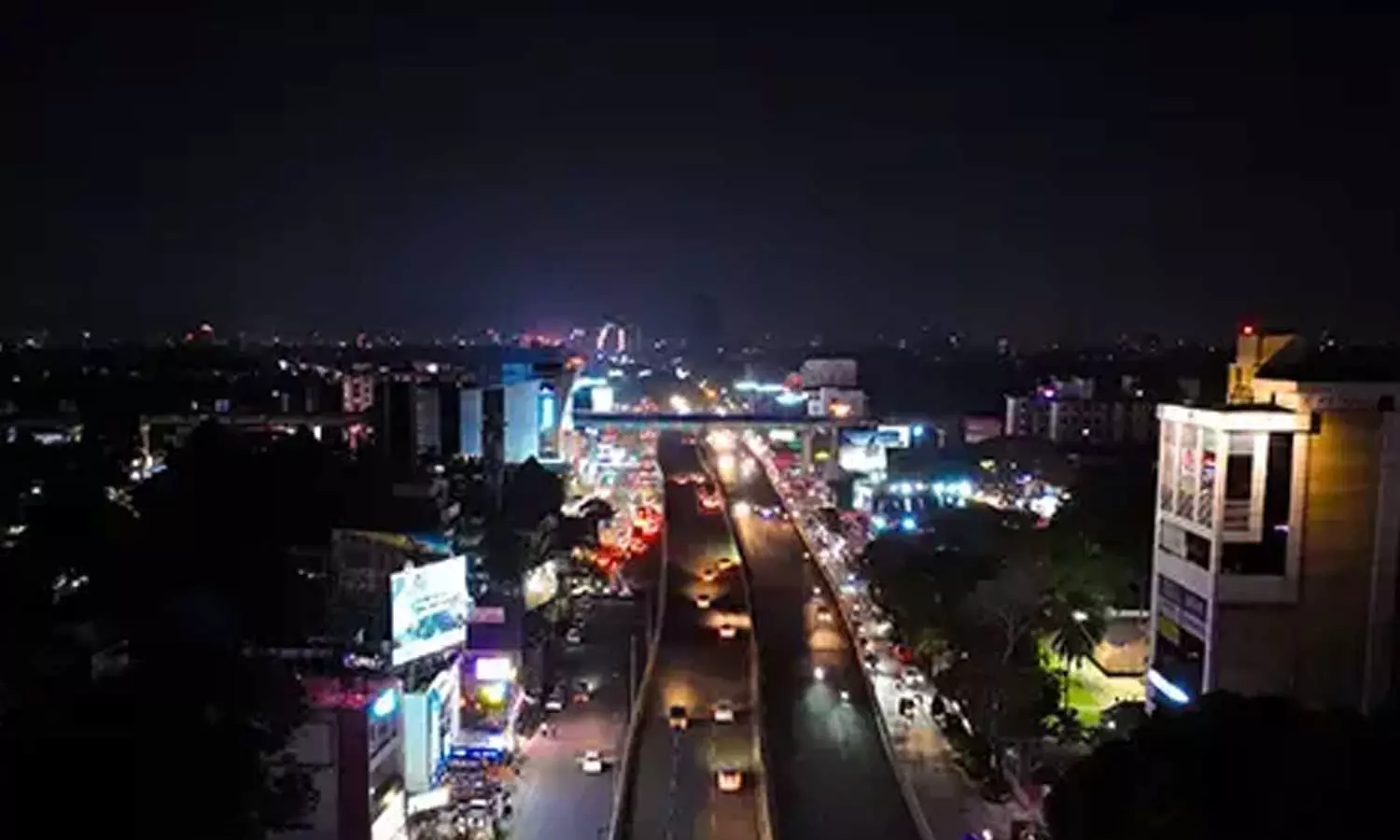 യുവാക്കളുടെ തൊഴിലവസരം; ഡൽഹിയെയും ഹൈദരാബാദിനെയും മറികടന്ന് കേരളത്തിലെ ഈ നഗരം യുവാക്കളുടെ തൊഴിലവസരം; ഡൽഹിയെയും ഹൈദരാബാദിനെയും മറികടന്ന് കേരളത്തിലെ ഈ നഗരം