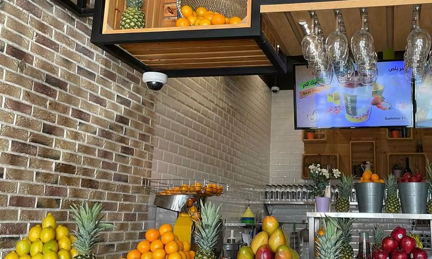 ഭക്ഷ്യ സുരക്ഷയിൽ വിട്ടുവീഴ്ചയില്ല; സൗദിയിൽ ജ്യൂസ് കടകളുടെ പ്രവർത്തനത്തിന് പുതിയ നിയന്ത്രണങ്ങൾ ഭക്ഷ്യ സുരക്ഷയിൽ വിട്ടുവീഴ്ചയില്ല; സൗദിയിൽ ജ്യൂസ് കടകളുടെ പ്രവർത്തനത്തിന് പുതിയ നിയന്ത്രണങ്ങൾ