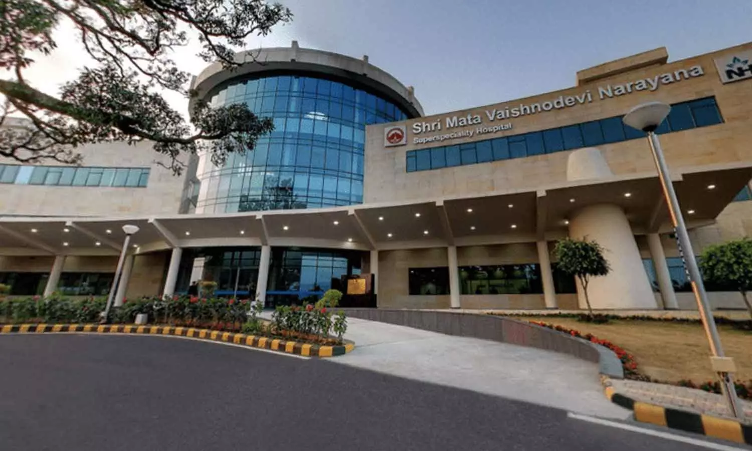 വൈഷ്ണോദേവി മെഡിക്കല് കോളജിലെ മുസ്ലിം വിദ്യാർഥികളെ പുറത്താക്കണം; ബിജെപി നിവേദനം സ്വീകരിച്ച് ലഫ്.ഗവർണർ വൈഷ്ണോദേവി മെഡിക്കല് കോളജിലെ മുസ്ലിം വിദ്യാർഥികളെ പുറത്താക്കണം; ബിജെപി നിവേദനം സ്വീകരിച്ച് ലഫ്.ഗവർണർ