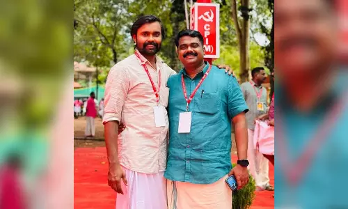 പയ്യന്നൂർ പൊലീസിന് നേരെ ബോംബെറിഞ്ഞ കേസ്; LDF സ്ഥാനാർഥി ഉൾപ്പെടെ രണ്ട് DYFI പ്രവർത്തകർക്ക് 20 വർഷം കഠിനതടവ്