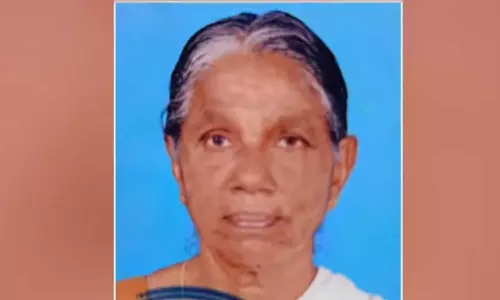 നടക്കുന്നതിനിടെ തലയിടിച്ചു വീണ് മരിച്ചതെന്ന് കരുതി, നിര്‍ണായകമായത് കഴുത്തിലെ പാടുകള്‍; സ്വര്‍ണത്തിനായി അമ്മയെ കൊന്നത് മകള്‍