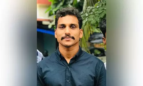 പിക്കപ്പും പെട്രോൾ ടാങ്കർ ലോറിയും കൂട്ടിയിച്ച് ഡ്രൈവർക്ക് ദാരുണാന്ത്യം