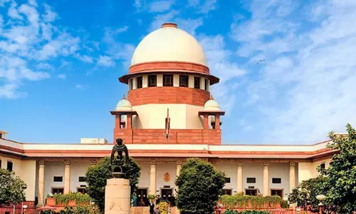 ക്രിസ്ത്യാനിയായതിനാൽ ക്ഷേത്രപൂജയിൽ പങ്കെടുക്കാനാവില്ലെന്ന് സൈനികൻ; നിങ്ങൾ സൈനികനാവാൻ യോഗ്യനല്ലെന്ന് സുപ്രിംകോടതി