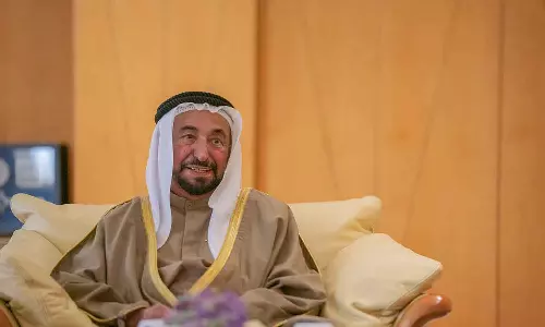 ഭരണാധികാരിയുടെ നിർദേശം; ഷാർജയിൽ 143 പൗരന്മാരുടെ 7.3 കോടി ദിർഹമിന്റെ കടങ്ങൾ തീർപ്പാക്കി