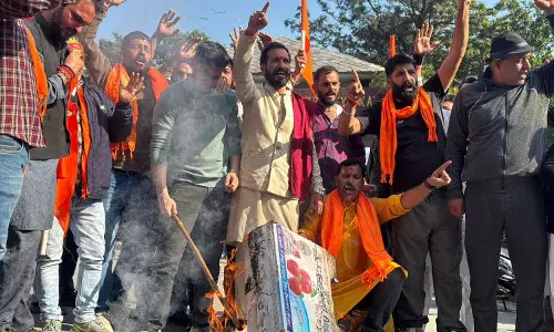 ഹിന്ദുക്കൾ സംഭാവന നൽകുന്ന കോളേജിൽ അന്യമതസ്ഥർ വേണ്ട; ജമ്മുകശ്മീരിലെ BJPയുടെ വർഗീയ കാർഡിന് പിന്നിൽ?