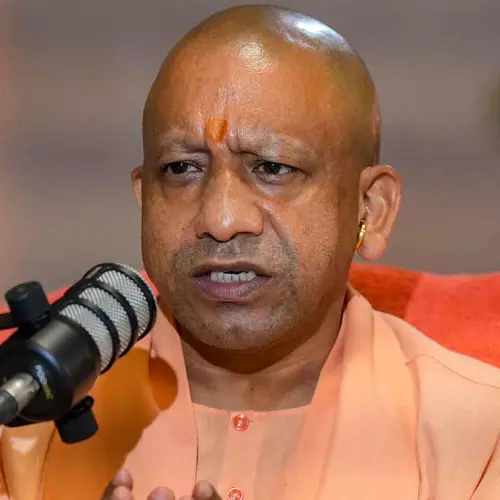 അസാധാരണ നീക്കം; യുപിയിലെ ഏറ്റുമുട്ടല് കൊലകള്ക്കെതിരെ യോഗി മന്ത്രിസഭയിലെ മന്ത്രി രംഗത്ത്