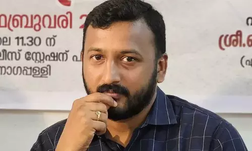 രാഹുൽ മാങ്കൂട്ടത്തിൽ ഒളിവിൽ ?; എംഎൽഎ ഓഫീസ് അടഞ്ഞു കിടക്കുന്നു