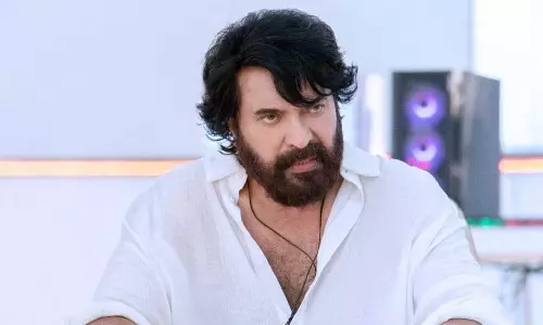 എനിക്ക് മമ്മൂട്ടി എന്ന പേരിട്ട ആൾ ദാണ്ടേ അവിടെയിരിപ്പുണ്ട് ; പേരിട്ട ആളെ സദസിന് പരിചയപ്പെടുത്തി നടൻ